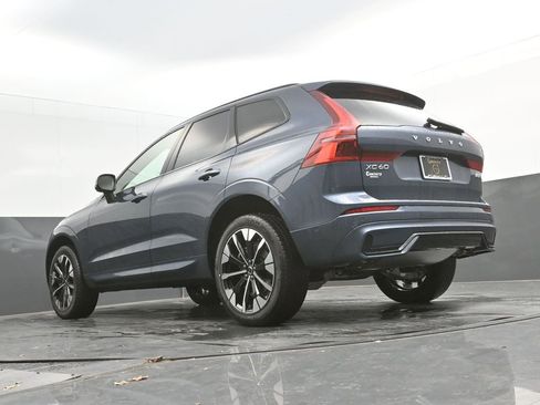 New 2026 Volvo XC60 B5 Ultra w/ Climate Package AWD/4WD image 33