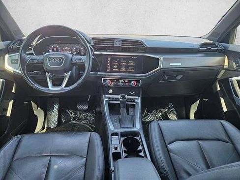 Used 2019 Audi Q3 2.0T Premium Plus AWD/4WD image 19