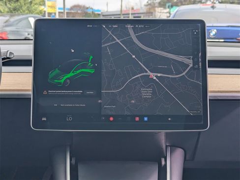 Used 2019 Tesla Model 3 Standard Range Plus image 14