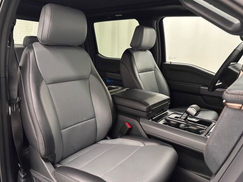 Used 2024 Ford F150 Lightning Pro image 19