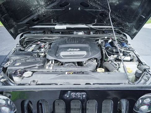 Used 2017 Jeep Wrangler Sport AWD/4WD image 15
