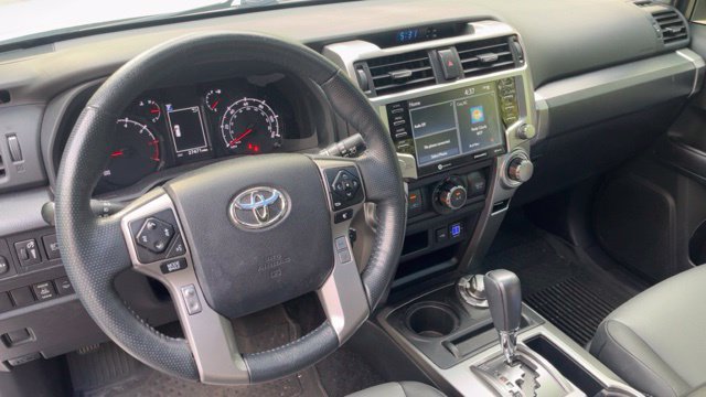 Used 2023 Toyota 4Runner SR5 Premium w/ Moonroof Package AWD/4WD image 6