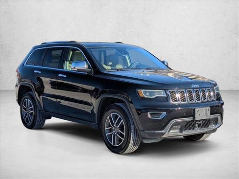 Used 2020 Jeep Grand Cherokee Limited w/ Luxury Group II image 3
