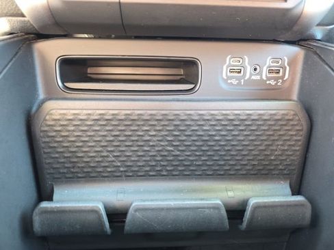 Used 2021 RAM 1500 Big Horn image 24