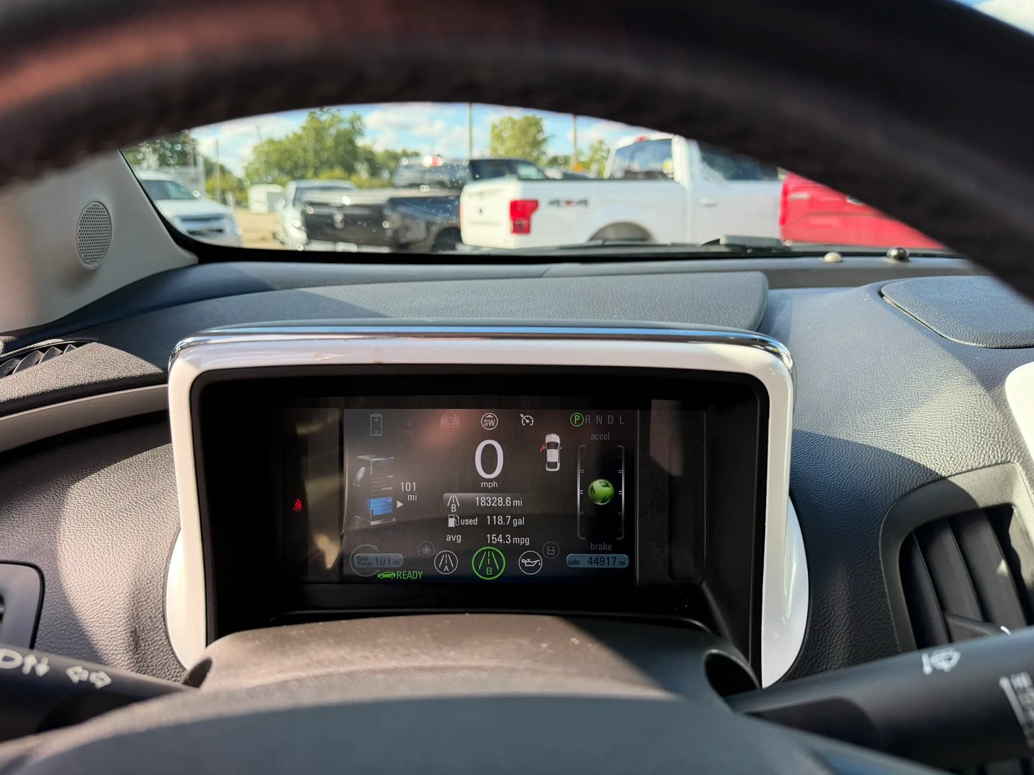 Used 2013 Chevrolet Volt w/ Comfort Package FWD image 17