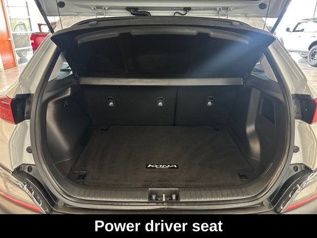 Used 2023 Hyundai Kona SEL AWD/4WD image 6