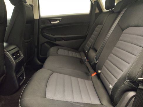 Used 2023 Ford Edge SE w/ Black Appearance Package AWD/4WD image 18