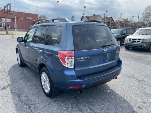 Used 2011 Subaru Forester 2.5X Premium image 5