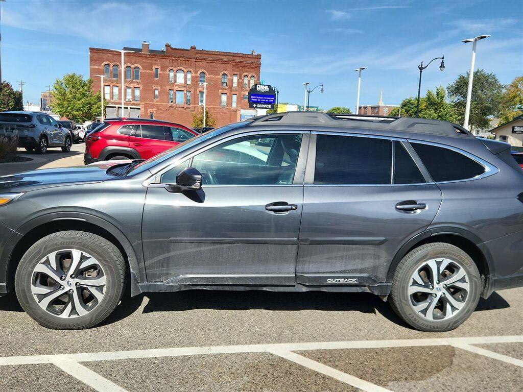 Used 2021 Subaru Outback Limited AWD/4WD image 7