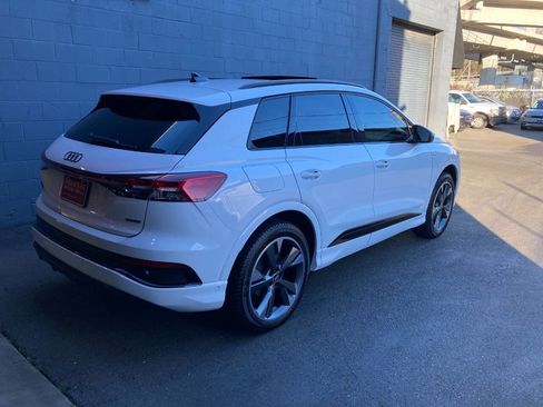 Used 2023 Audi Q4 e-tron Premium Plus w/ Premium Plus image 3