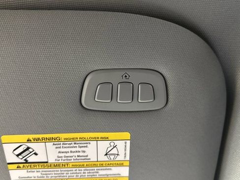 Used 2024 Ford F350 Lariat w/ Chrome Package image 28