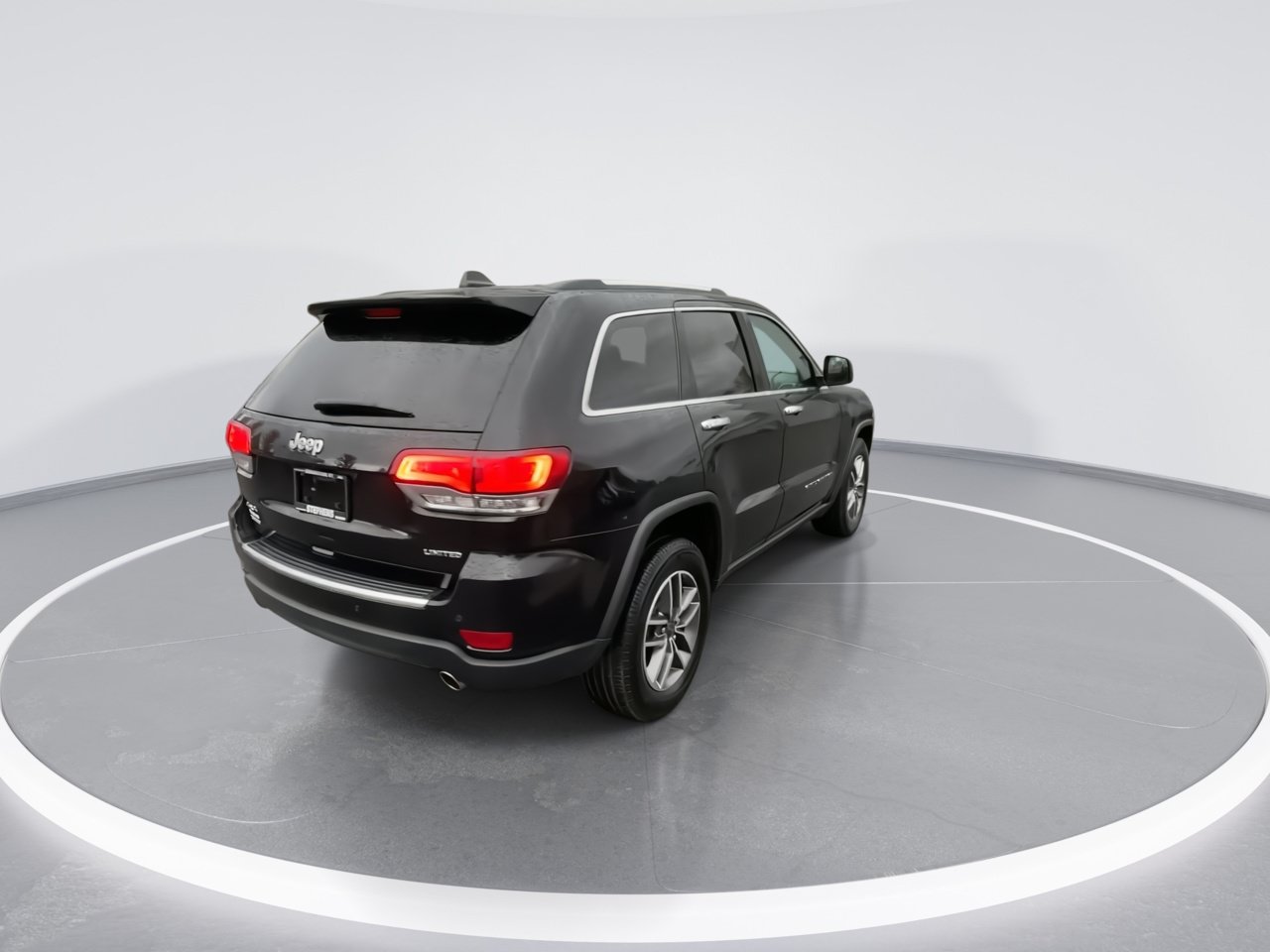 Used 2020 Jeep Grand Cherokee Limited AWD/4WD image 19