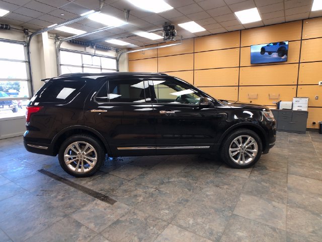 Certified 2019 Ford Explorer Limited w/ Ford Safe & Smart Package AWD/4WD image 8