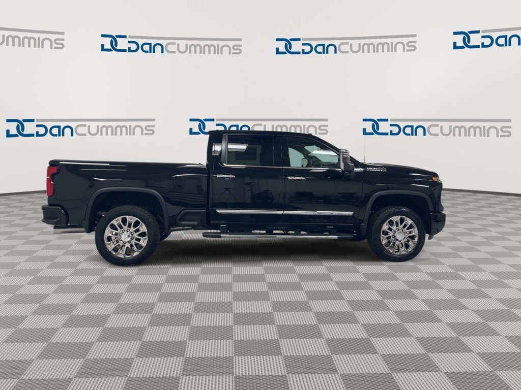 New 2026 Chevrolet Silverado 2500 High Country w/ High Country Premium Package AWD/4WD image 9
