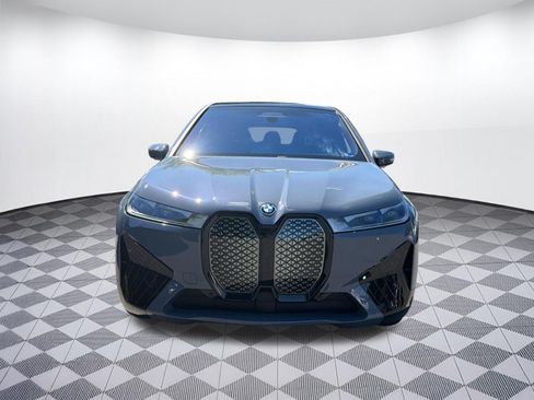 Certified 2024 BMW iX xDrive50 w/ Premium Package AWD/4WD image 6