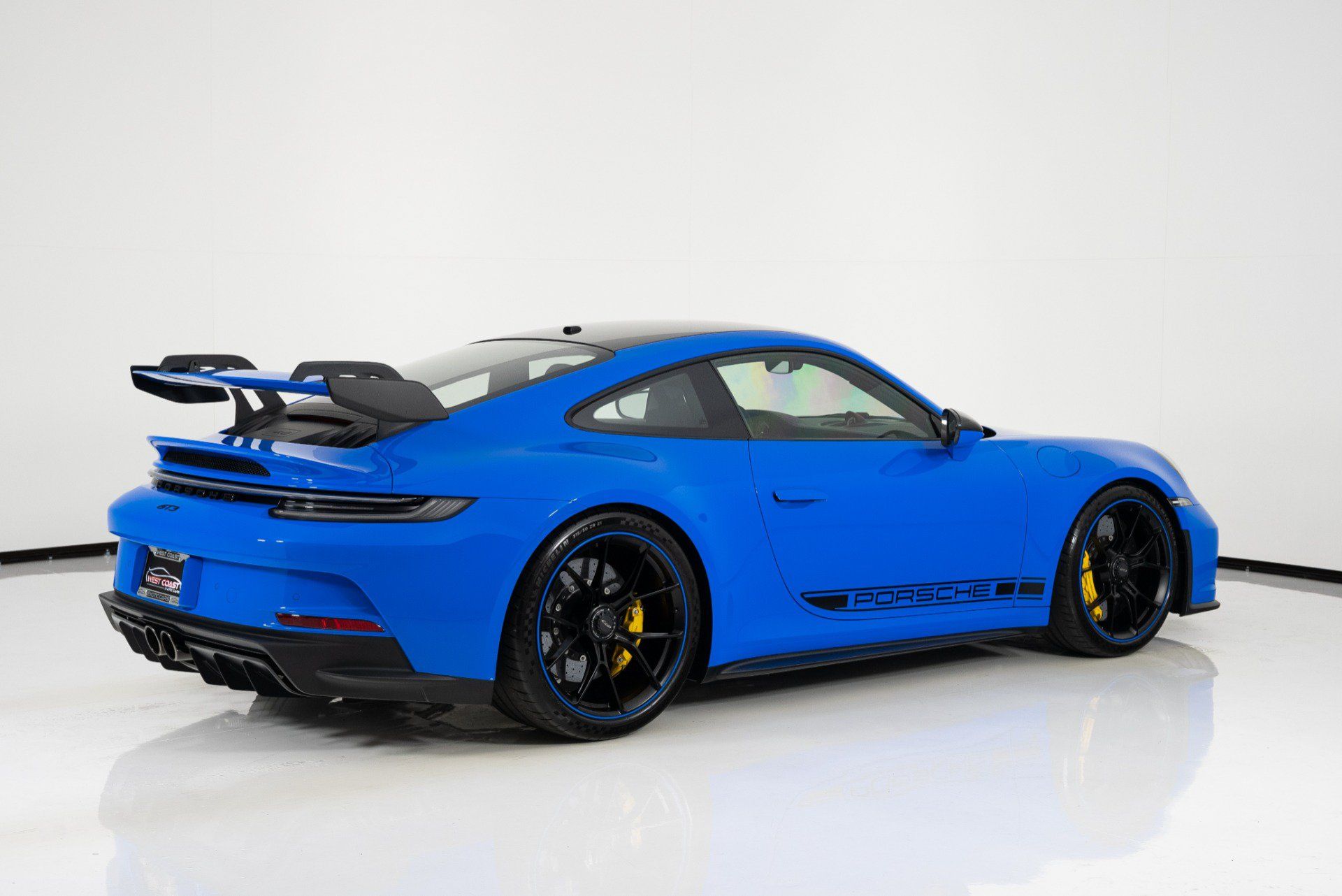Used 2022 Porsche 911 GT3 RWD image 7