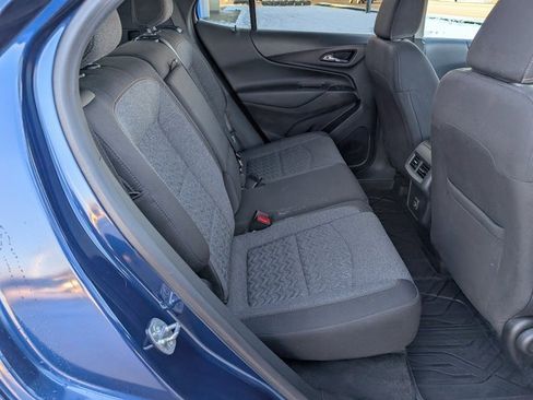 Used 2023 Chevrolet Equinox LT image 6