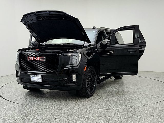 Used 2023 GMC Yukon Denali w/ Max Trailering Package AWD/4WD image 9