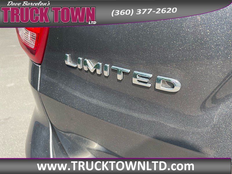 Used 2017 Ford Explorer Limited AWD/4WD image 43