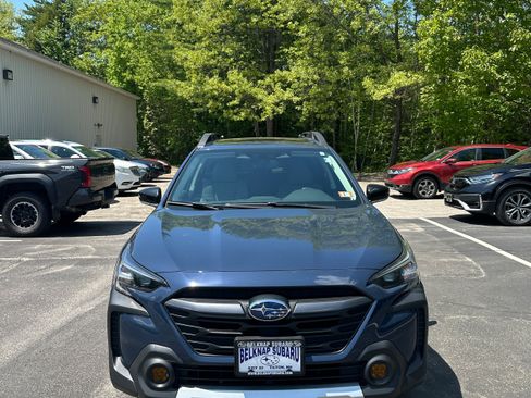 Used 2024 Subaru Outback Limited AWD/4WD image 2