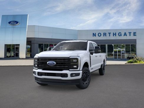 New 2025 Ford F250 Platinum image 3