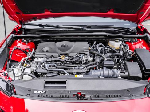 Certified 2025 Toyota Camry SE w/ Convenience Package image 28