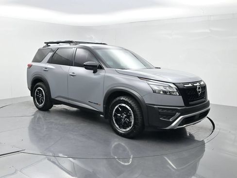Used 2023 Nissan Pathfinder Rock Creek AWD/4WD image 2