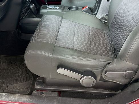 Used 2012 Jeep Wrangler Sport image 8