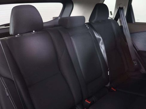 Used 2023 Nissan Rogue S AWD/4WD image 30