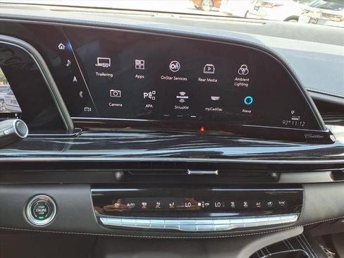 Used 2021 Cadillac Escalade Sport w/ LPO, Illumination Package AWD/4WD image 27