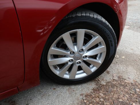 Used 2015 Kia Forte LX w/ Popular Package image 9