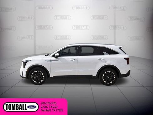 Used 2026 Kia Sorento S FWD image 5