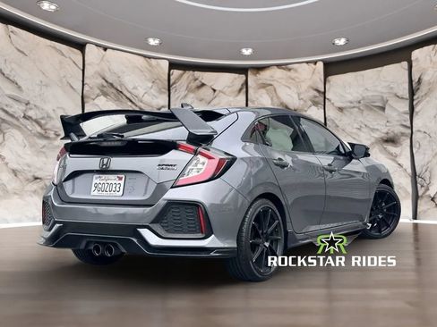 Used 2018 Honda Civic Sport Touring image 2