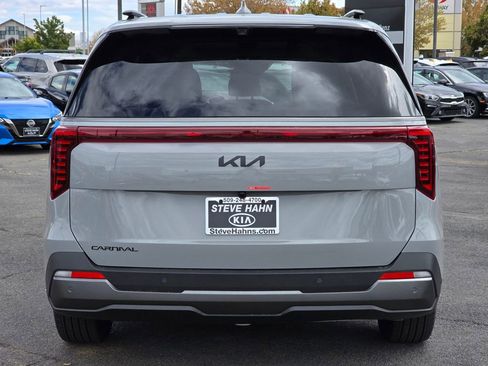 New 2026 Kia Carnival SX Prestige image 4