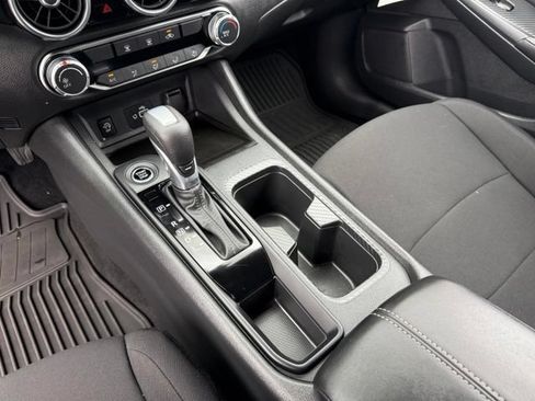 Certified 2025 Nissan Sentra S FWD image 22