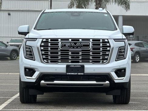 New 2026 GMC Yukon XL Denali w/ Sun & Power Step Package image 8