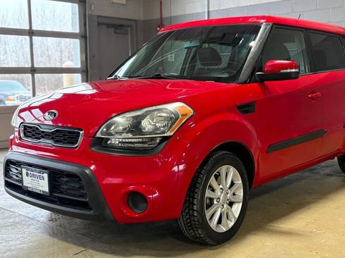 Used 2012 Kia Soul + image 6