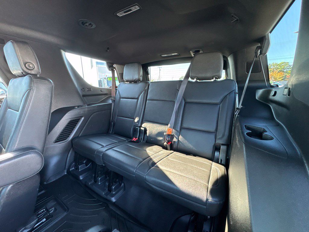 Used 2022 Chevrolet Tahoe LT w/ Luxury Package AWD/4WD image 23