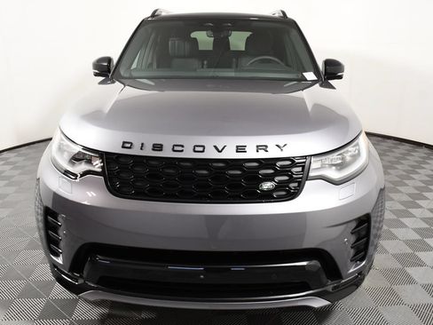 Used 2026 Land Rover Discovery Dynamic SE AWD/4WD image 10