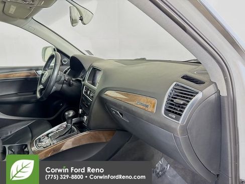 Used 2016 Audi Q5 2.0T Premium Plus w/ Technology Package image 30