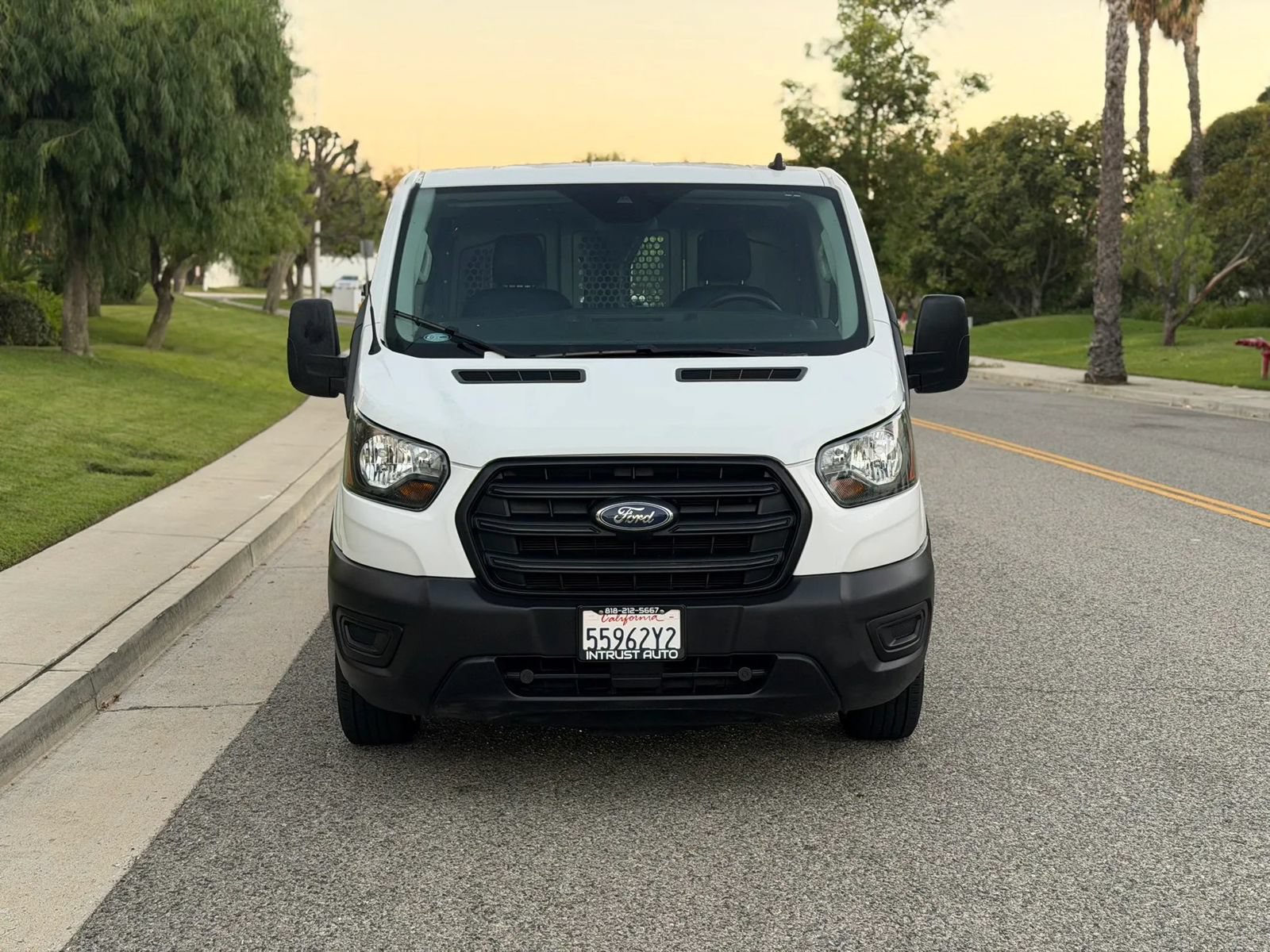 Used 2020 Ford Transit 250 Low Roof RWD image 2