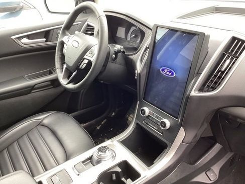 Used 2024 Ford Edge SEL w/ Convenience Package AWD/4WD image 22