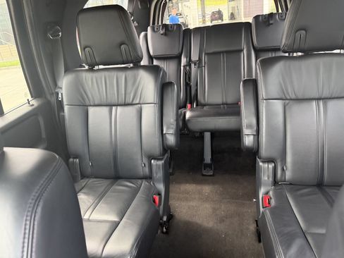 Used 2015 Lincoln Navigator L 4WD image 6