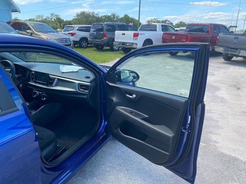 Used 2020 Kia Rio S FWD image 21