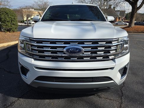 Used 2019 Ford Expedition Limited w/ Equipment Group 301A image 8
