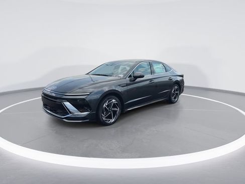 New 2026 Hyundai Sonata SEL FWD image 4