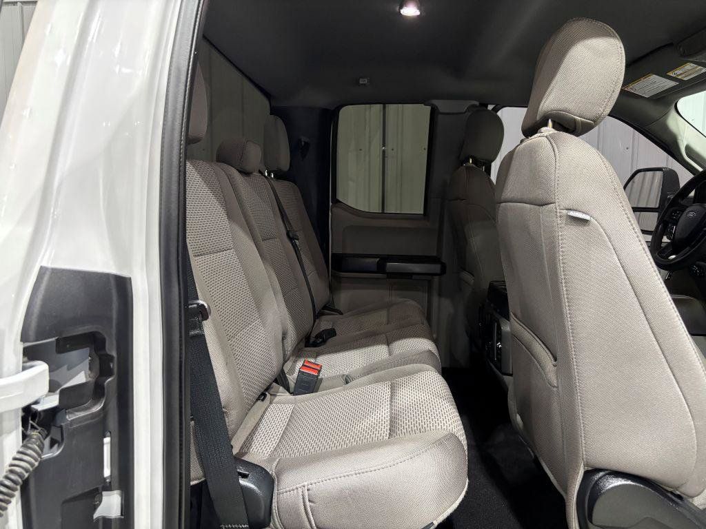 Used 2020 Ford F250 XLT w/ XLT Value Package AWD/4WD image 14