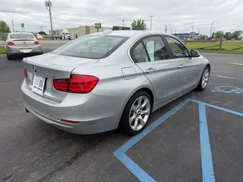 Used 2015 BMW 328i xDrive Sedan AWD/4WD image 9