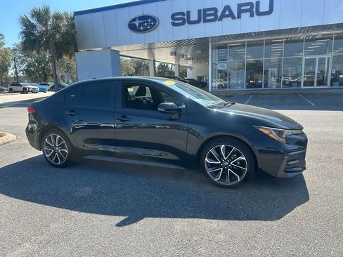 Used 2020 Toyota Corolla SE image 1