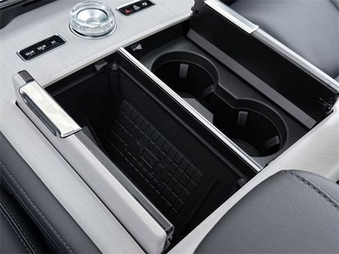 New 2025 Lincoln Navigator Reserve w/ Jet Appearance Package image 29